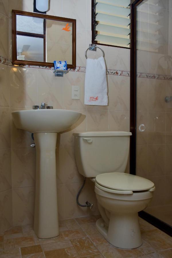 Hotel Yara Истапан-де-ла-Сал Экстерьер фото